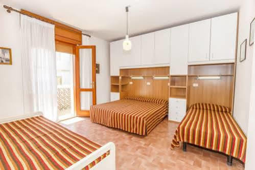 Villa Alpi Lignano Sabbiadoro Ngoại thất bức ảnh