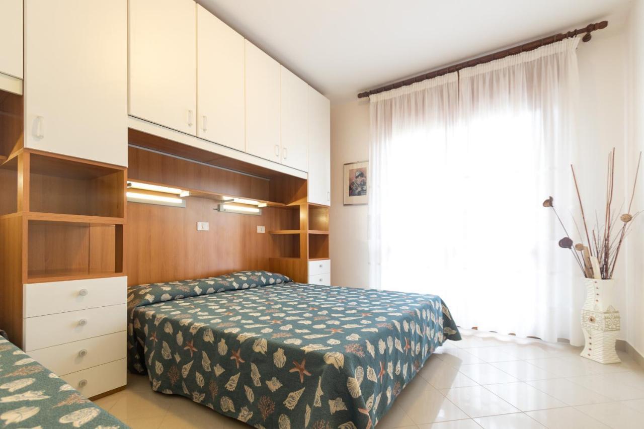 Villa Alpi Lignano Sabbiadoro Ngoại thất bức ảnh